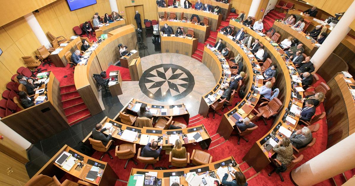 La Corse peut-elle servir de modèle à la CTM ?