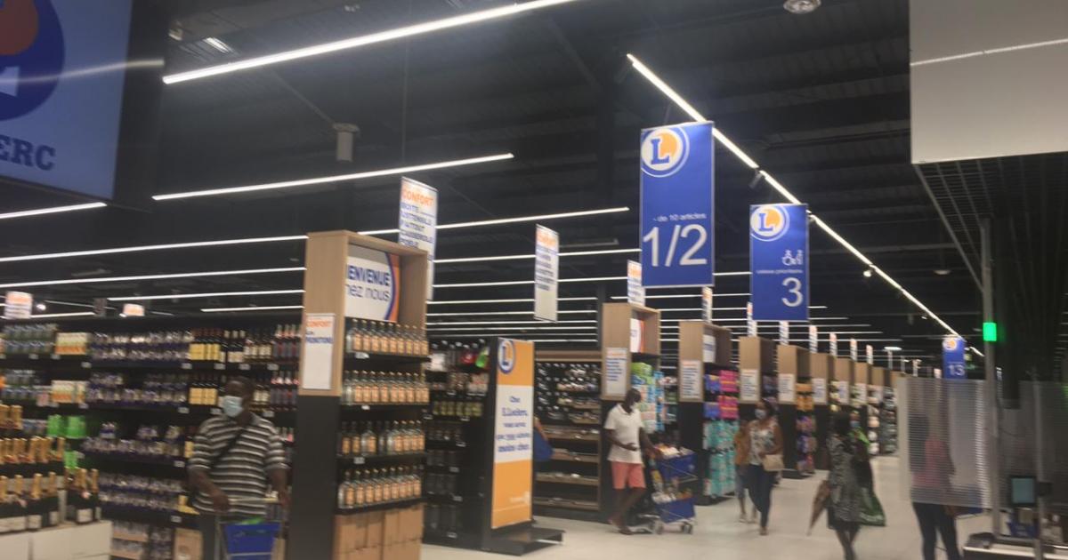 Les hypermarchés du groupe Leclerc prennent leurs marques en Martinique
