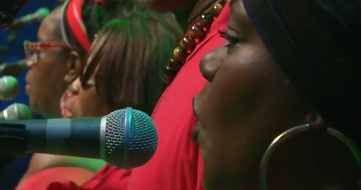     





[Video] Revivez le chanté nwèl RCI avec Zoulaka et Soley a nwèl 




