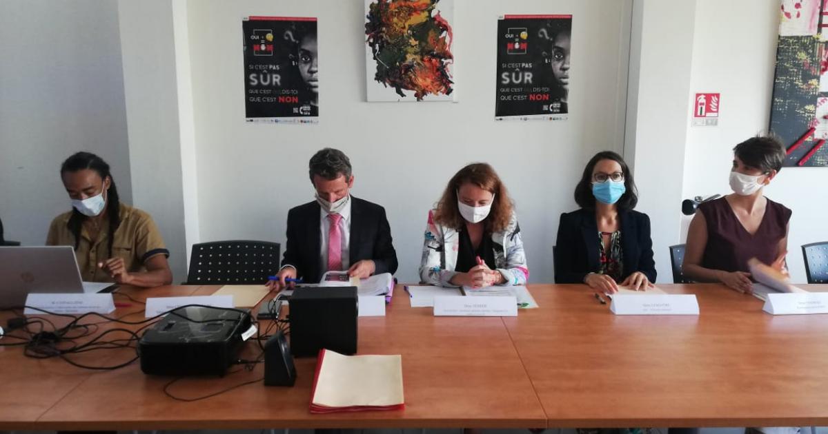 Le consentement au cœur de la nouvelle campagne contre les violences faites aux femmes lancée aujourd'hui