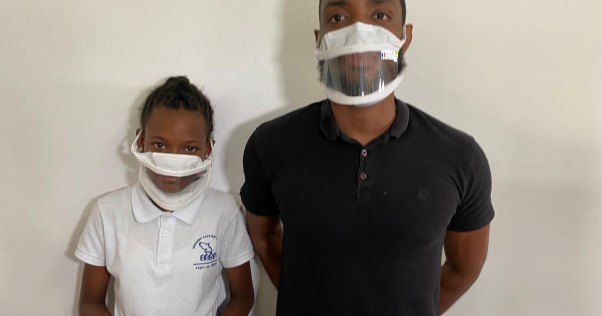 Des masques transparents distribués dans les établissements pour faciliter l'apprentissage