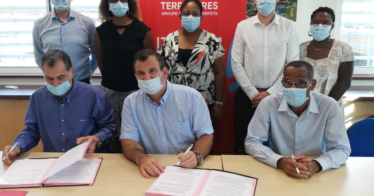 Logement social : la Banque des Territoires signe une convention avec la SIKOA