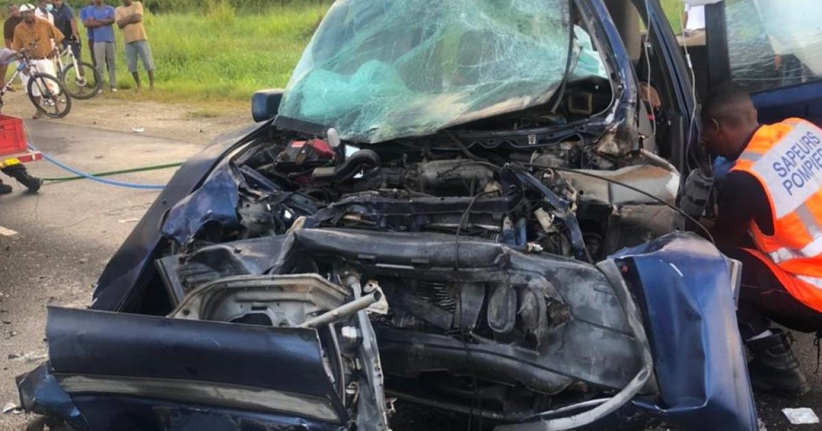Un accident de la route aux Abymes fait deux blessés graves