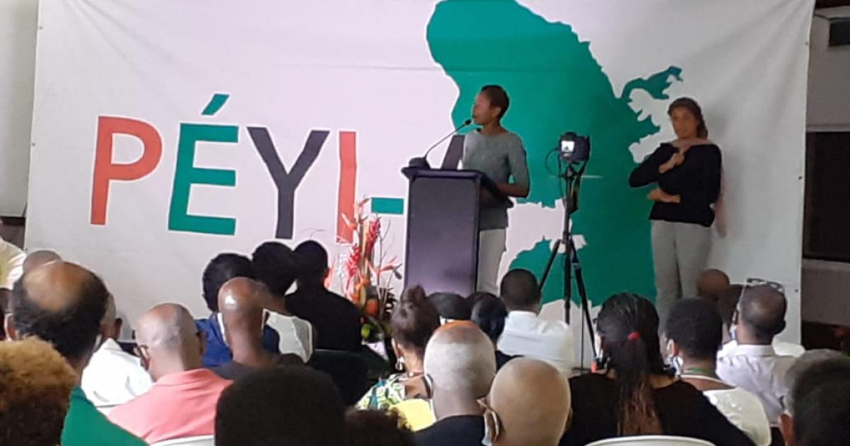     





Peyi-A fait sa rentrée politique sous le signe des élections territoriales




