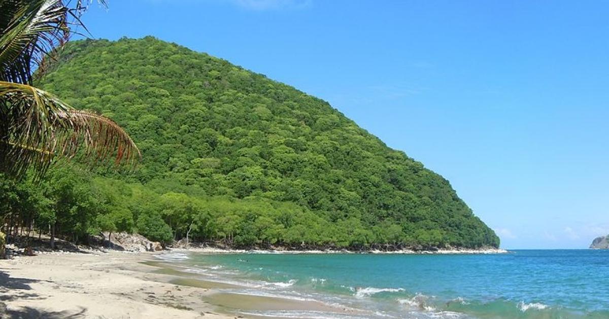 L'Anse Crawen et ses secrets vous attendent à Terre-de-Haut