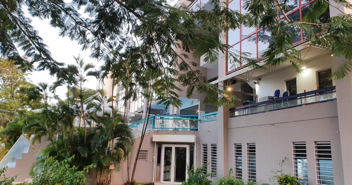 Le groupe Karibea met en vente une partie du Squash Hôtel