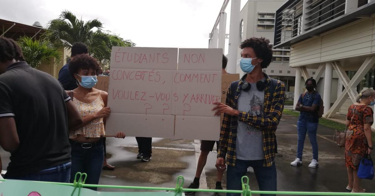     





Mobilisation des enseignants et des étudiants de l'Université des Antilles




