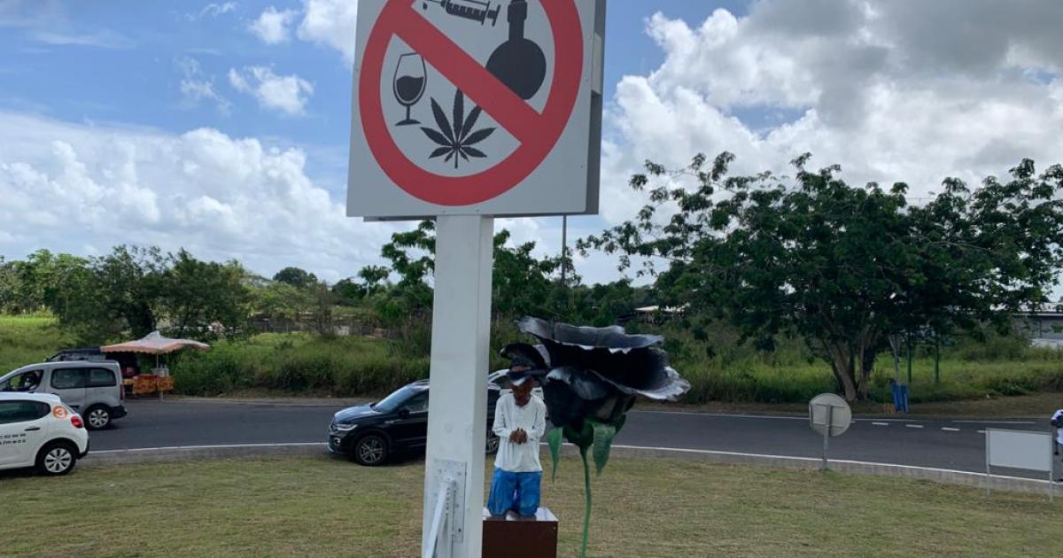 Une nouvelle sculpture « Ti Kristof» pour la sécurité routière à Wonche