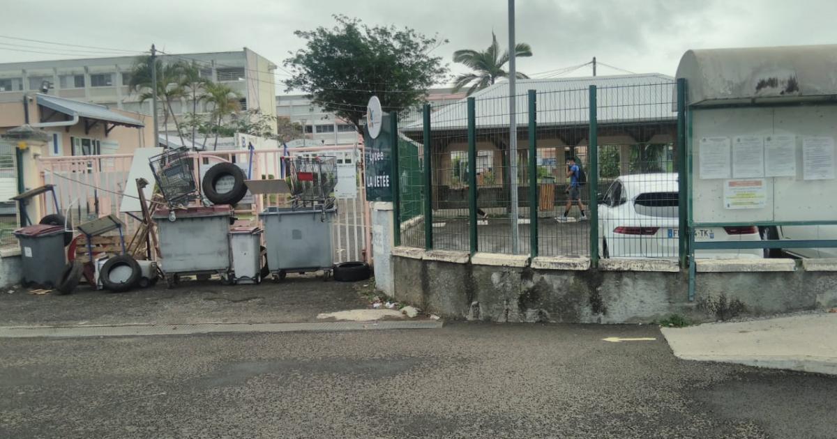 Covid-19 : la mobilisation des lycéens continue