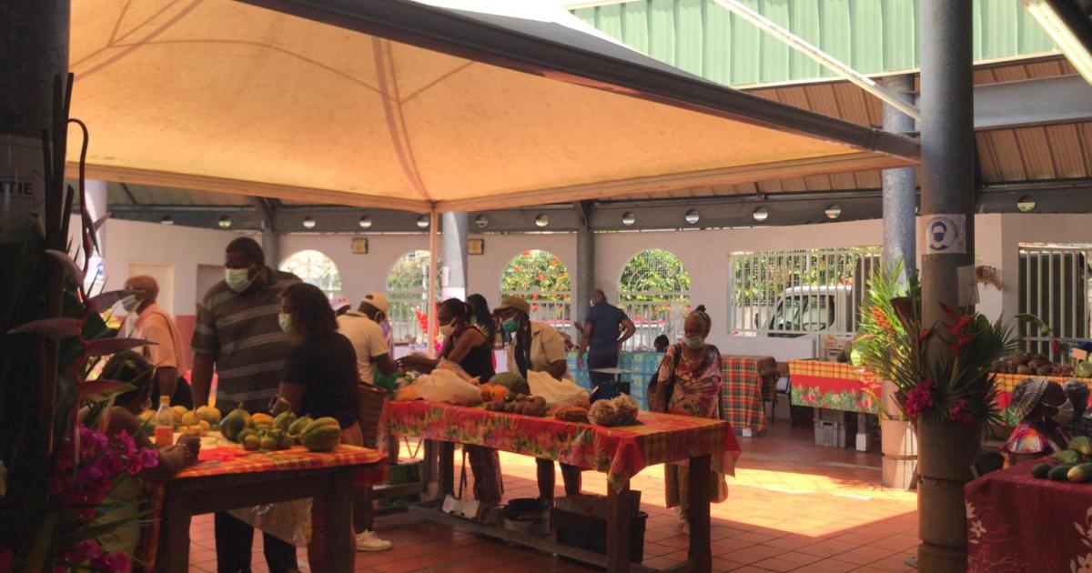     





Le marché du François en lice pour le concours "Votre plus beau marché"




