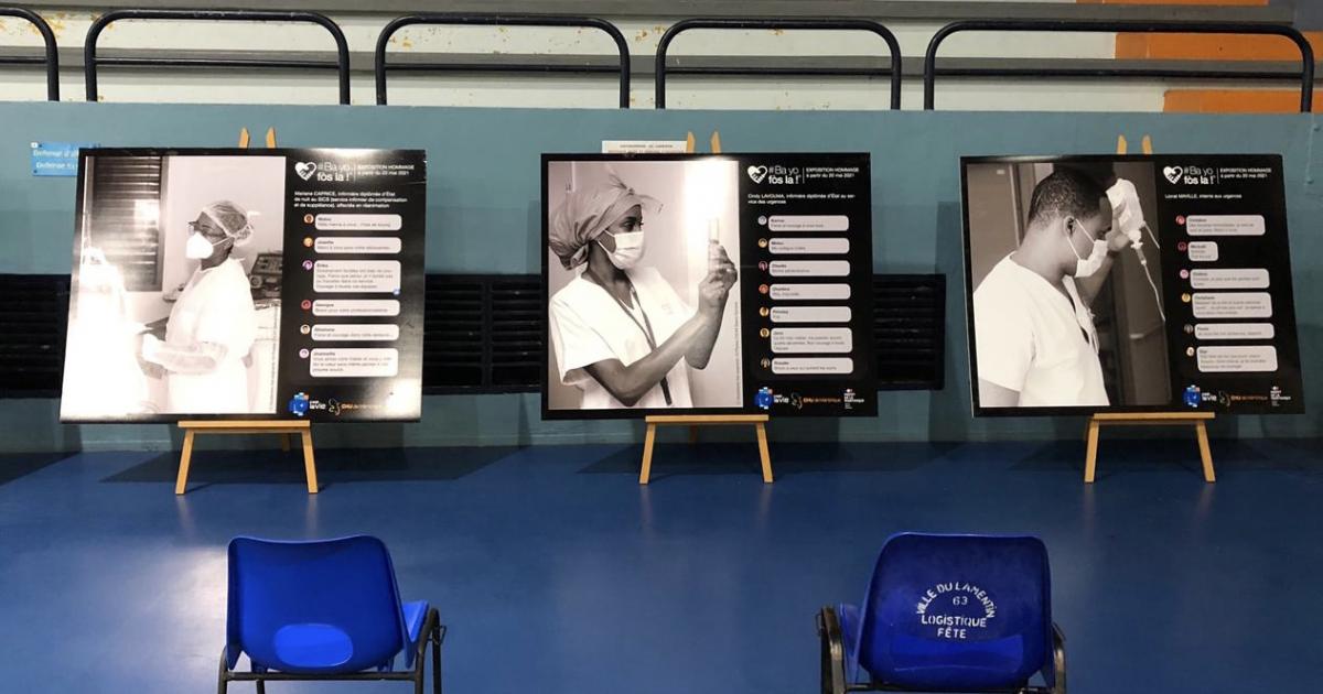 Découverte en avant-première de l'exposition "Ba yo fos la" au vaccinodrome