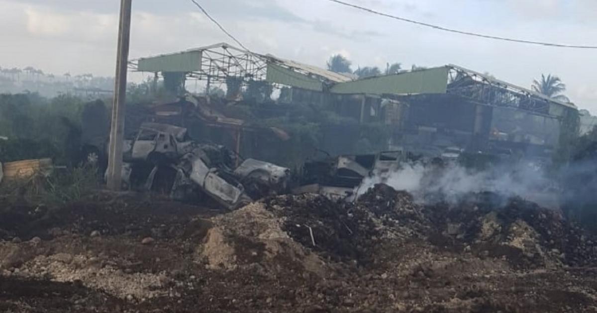     





Un incendie majeur a ravagé des centaines de mètres carrés à Capesterre-Belle-Eau





