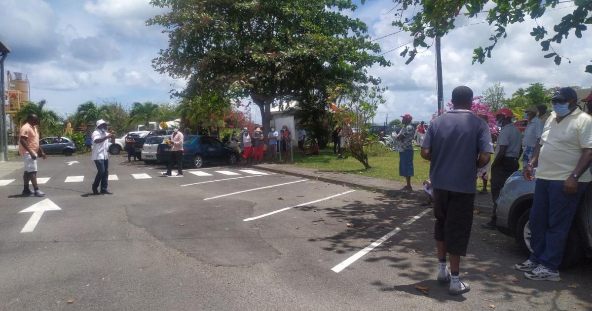 Conflit de la canne à Marie-Galante : nouvelle réunion sous tension
