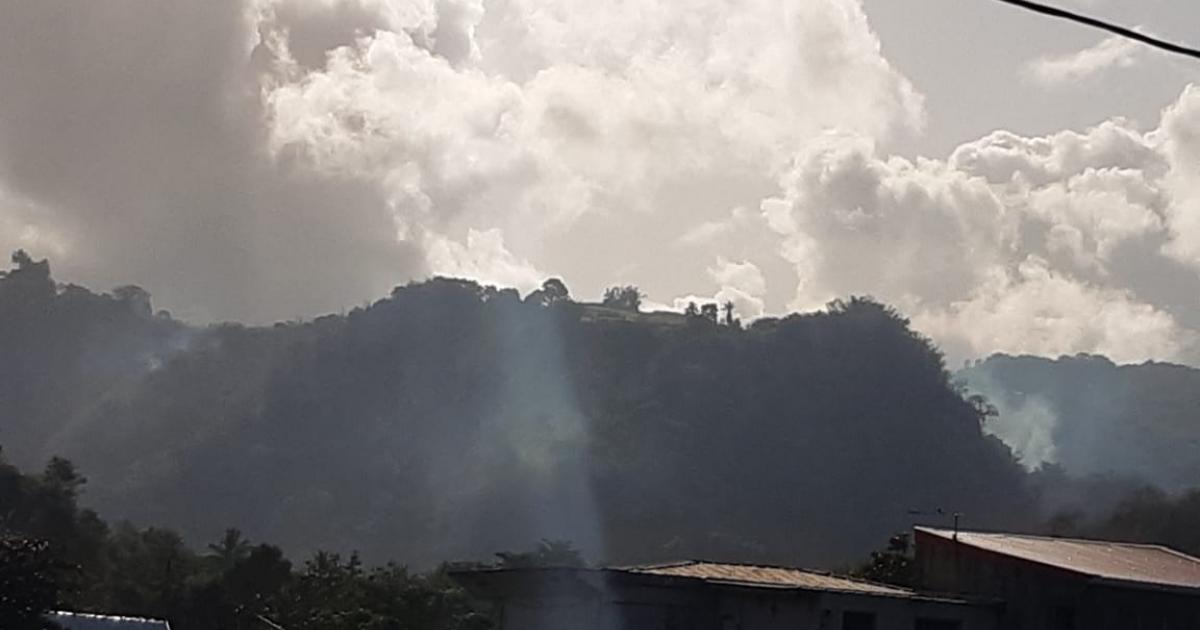 Le feu de broussailles à Saint-Pierre est toujours actif