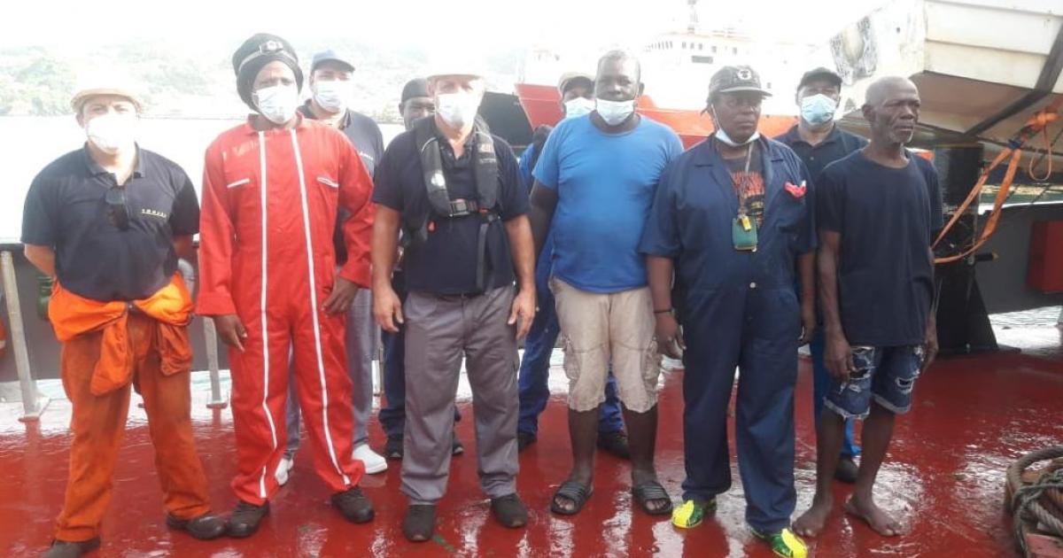Des pêcheurs Saint-Vincentais secourus par un équipage de Martinique