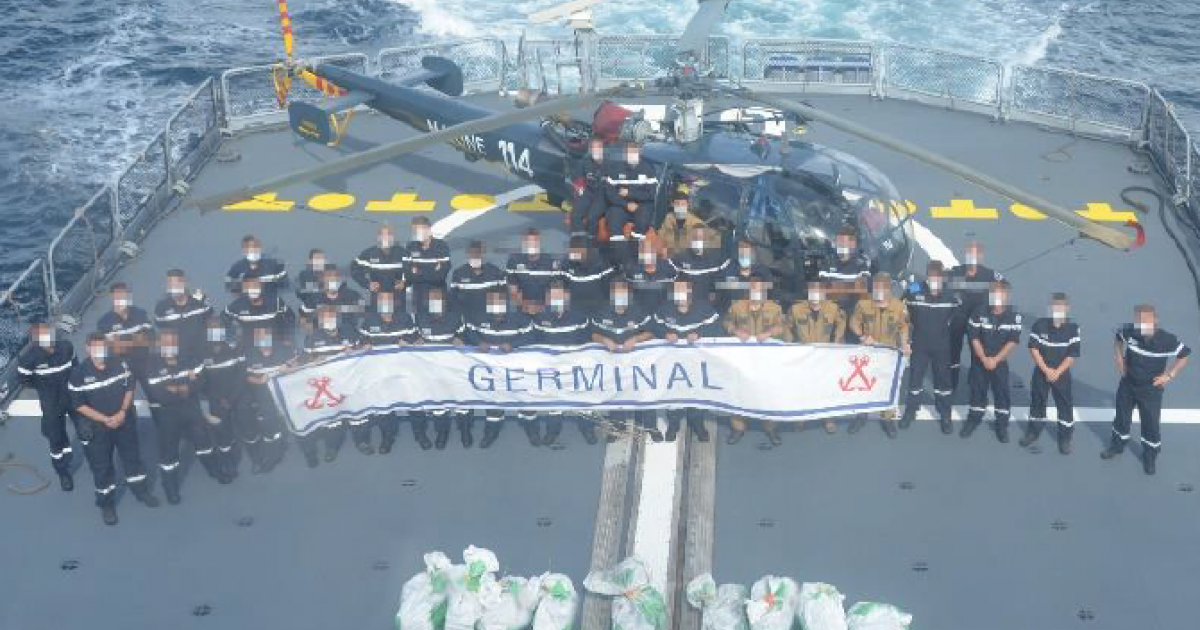 La marine nationale saisit 310 kilos de cocaïne à bord d'un voilier
