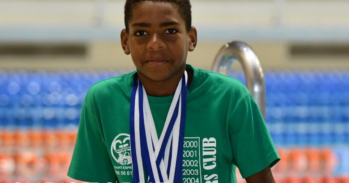 Pluie de médailles pour le jeune nageur Christophe Maleau, qualifié pour les championnats de France