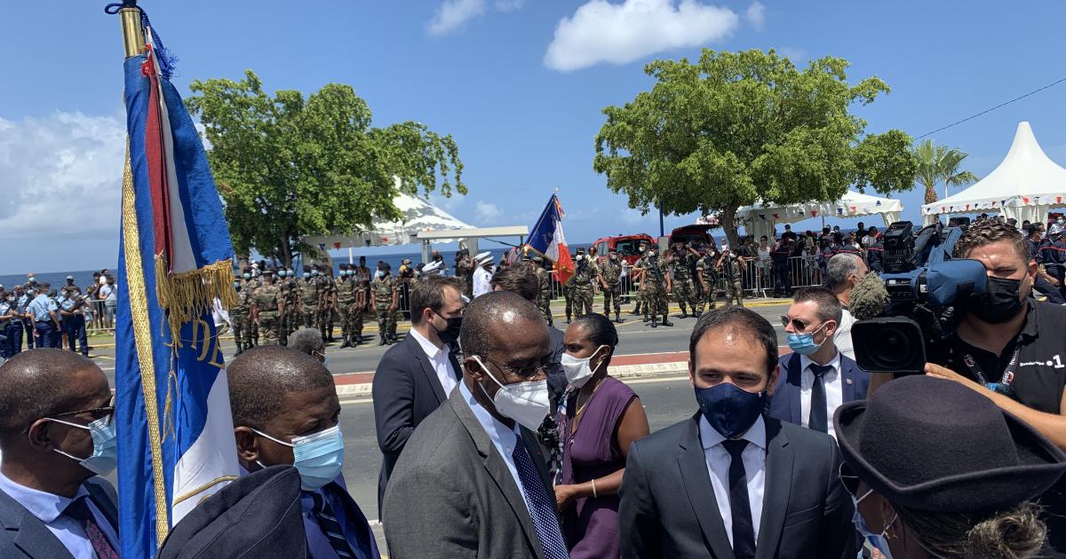     





14 juillet : une cérémonie en grande pompe, présidée par Cédric O




