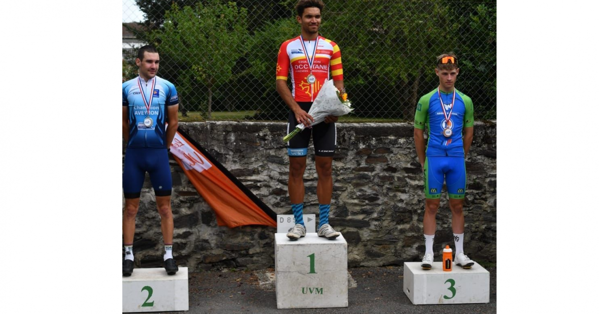 Le jeune cycliste martiniquais Lucas Villeronce remporte le championnat sur route d'Occitanie
