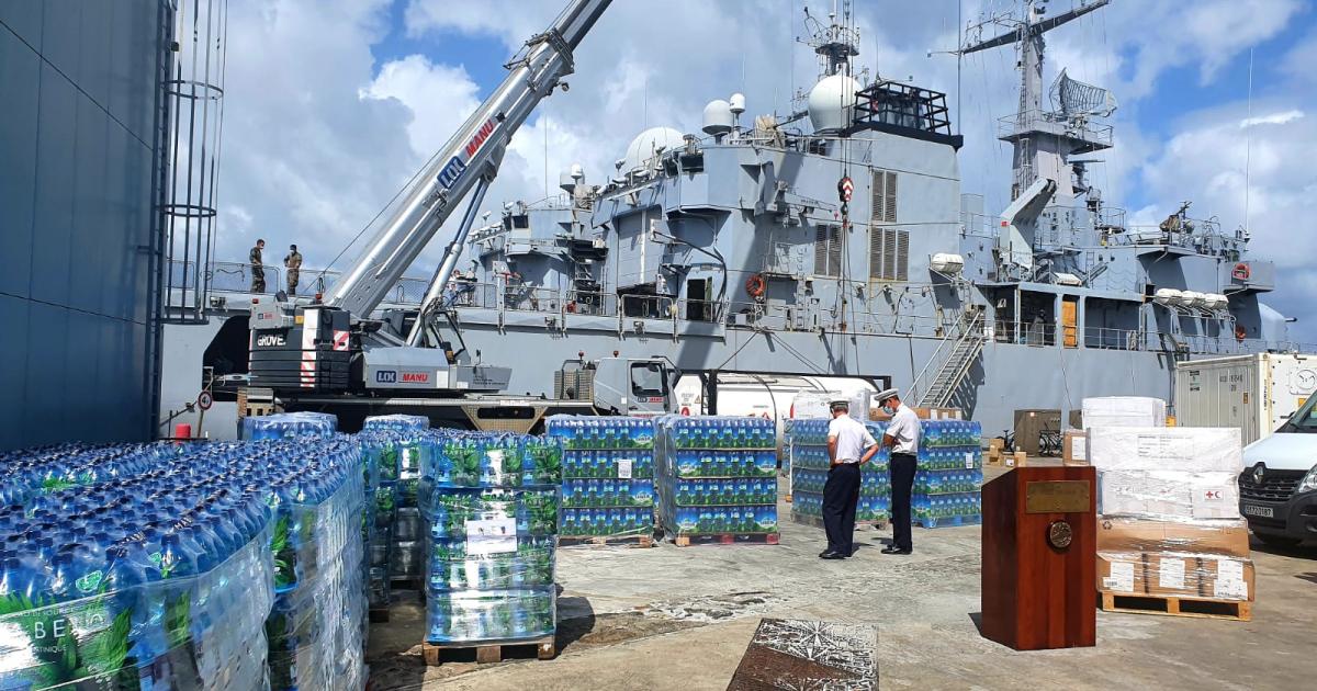Séisme à Haïti : la marine nationale transporte 47 tonnes de dons vers Haïti
