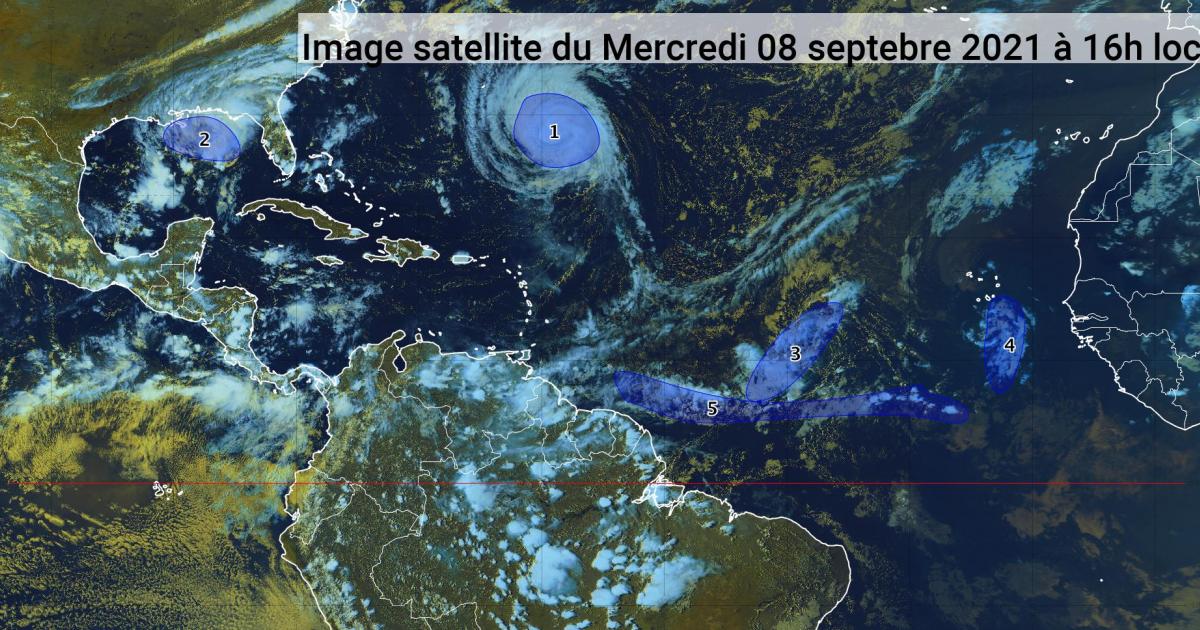 L'ouragan Larry s'éloigne, deux ondes tropicales sont sous surveillance (bulletin du 08/09/21)