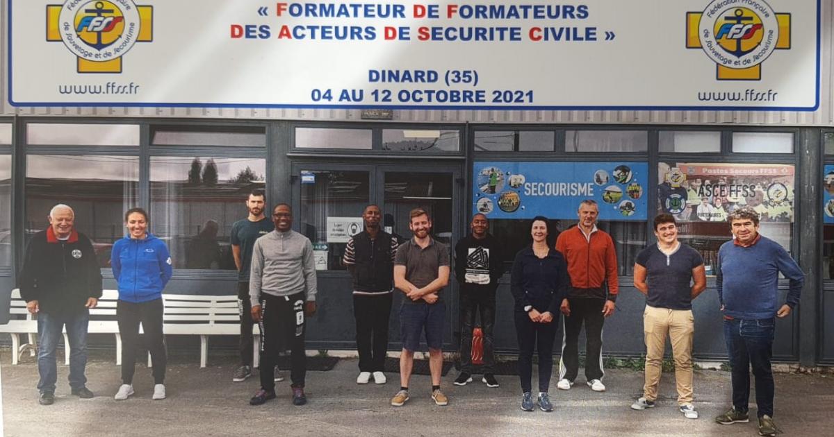 Deux nouveaux formateurs de formateurs en secourisme