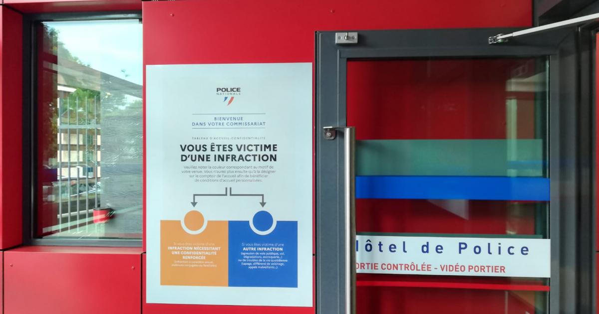     





Un Tableau d'Accueil Confidentialité pour faciliter le dépôt de plainte 




