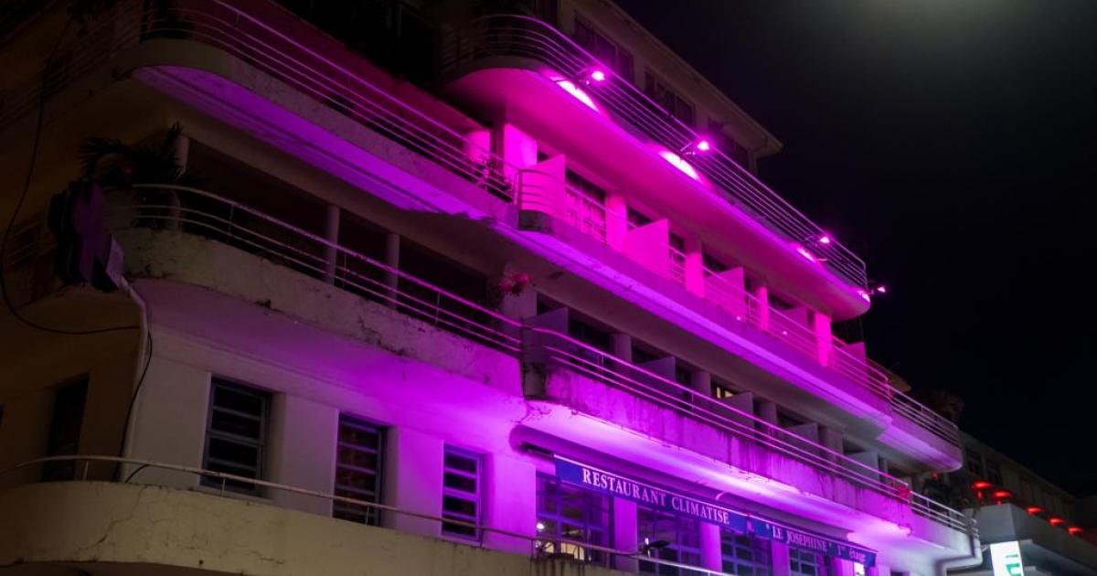 L'hôtel Impératrice s'illumine en rose pour sensibiliser au dépistage du cancer du sein