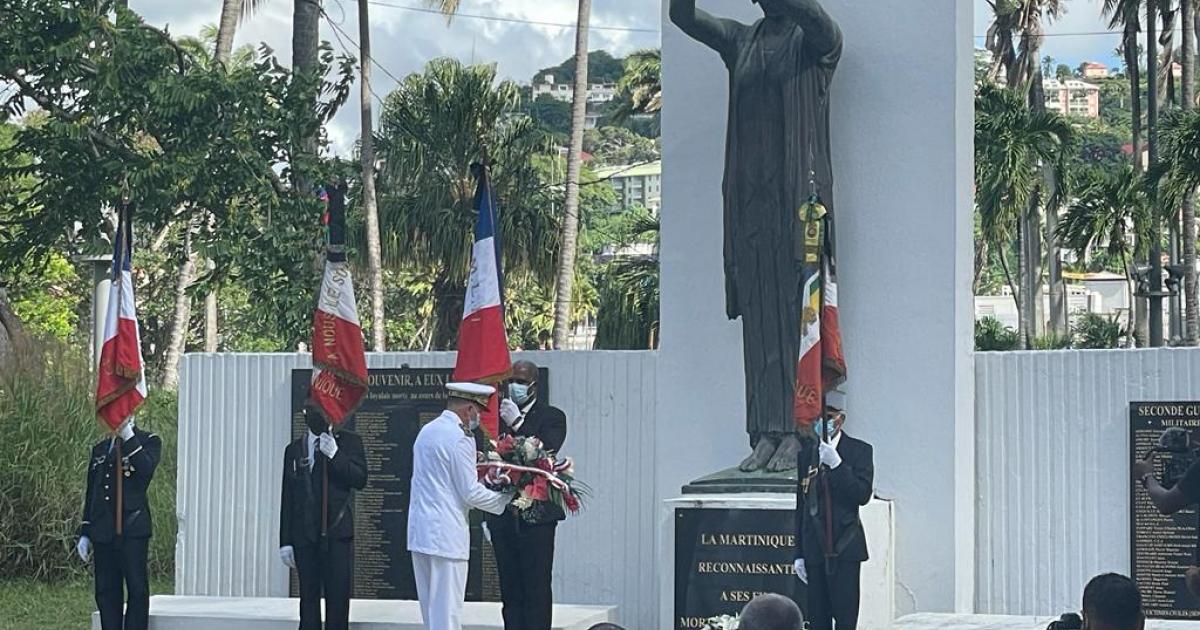Des noms s'ajoutent au monument aux morts de Fort-de-France