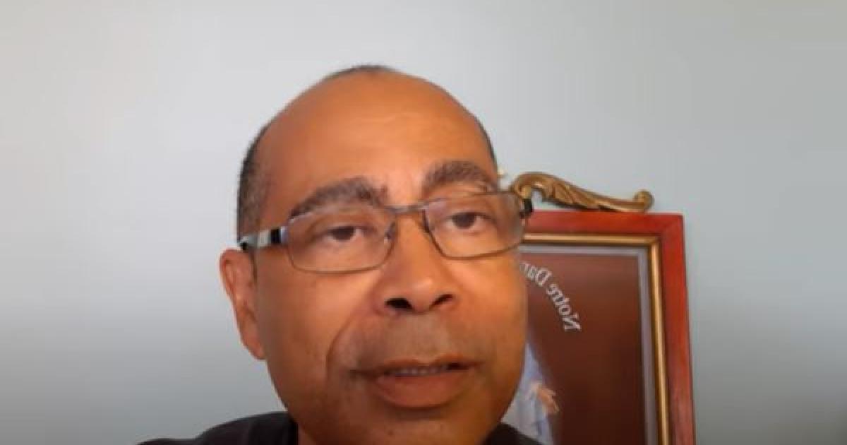     





Le prêtre martiniquais Alain Ransay nommé évêque de Cayenne




