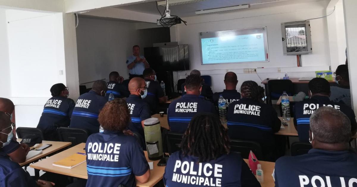 Des formations pour renforcer les liens entre la gendarmerie et les policiers municipaux de Martinique
