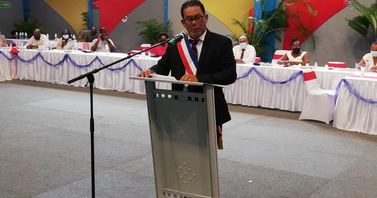 Sainte-Rose redresse son déficit et devient excédentaire