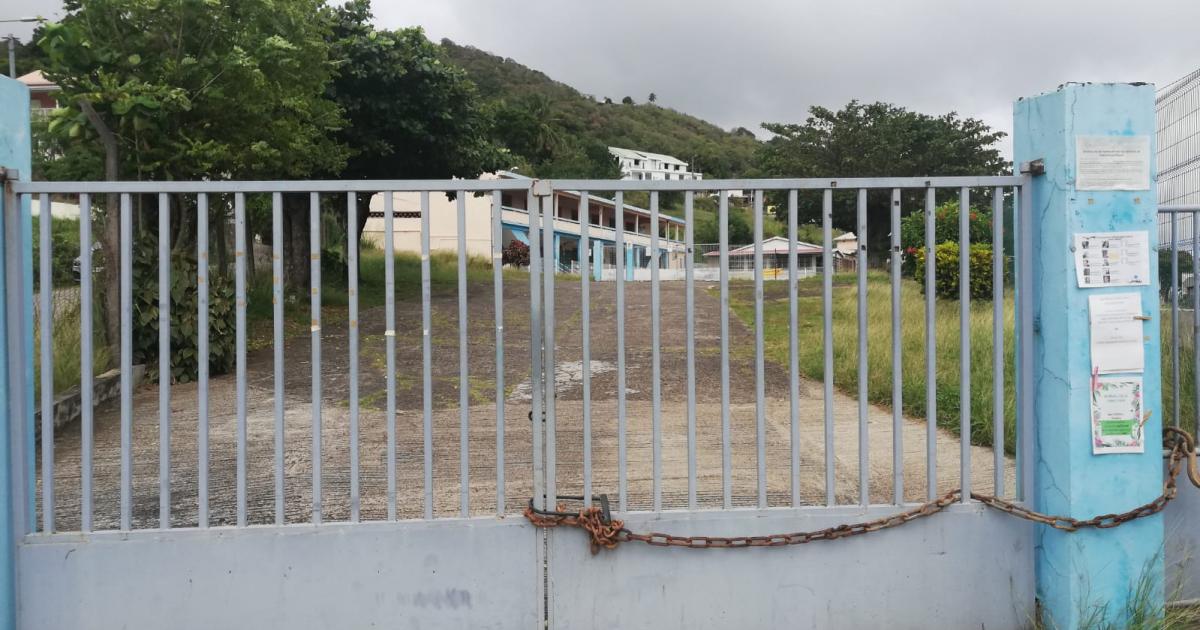 Le Robert: des parents se mobilisent pour une meilleure sécurité sanitaire à l'école