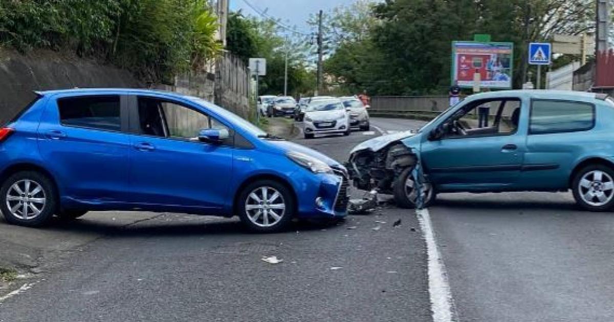     





Un accident provoque un important embouteillage sur la RN2




