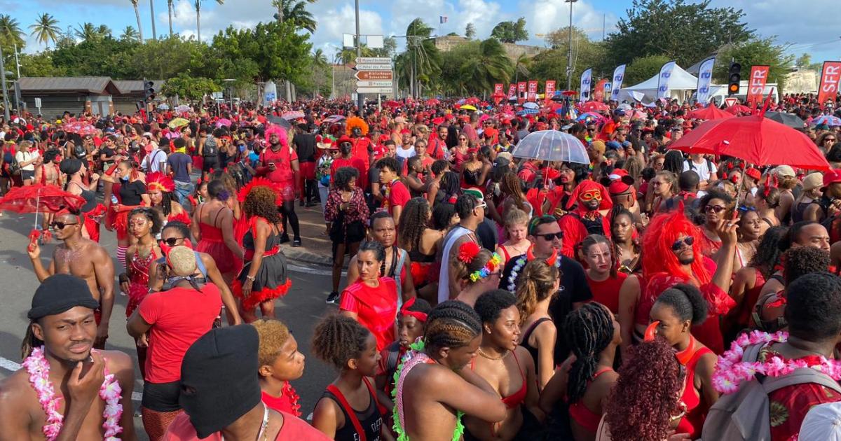     





Un mardi gras rouge de joie et de bonheur à Fort-de-France




