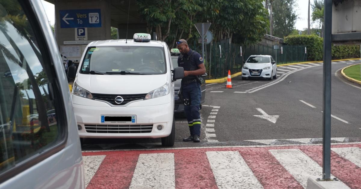 Opération de contrôle des taxis et les transports publics