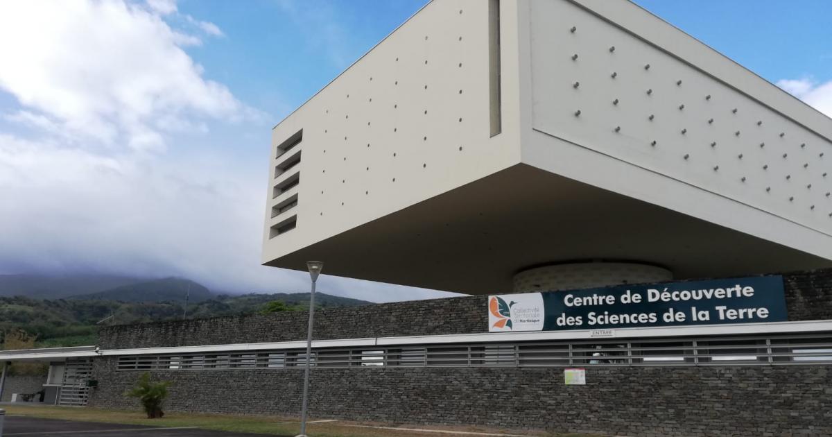 « Volcanisme, sismicité et tectonique des Antilles » au CDST