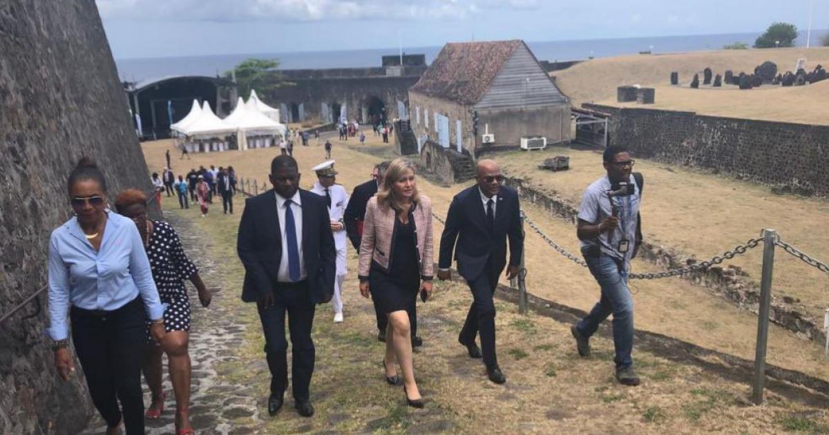     





Visite de Yaël Braun-Pivet, entre commémoration et rencontre avec les élus




