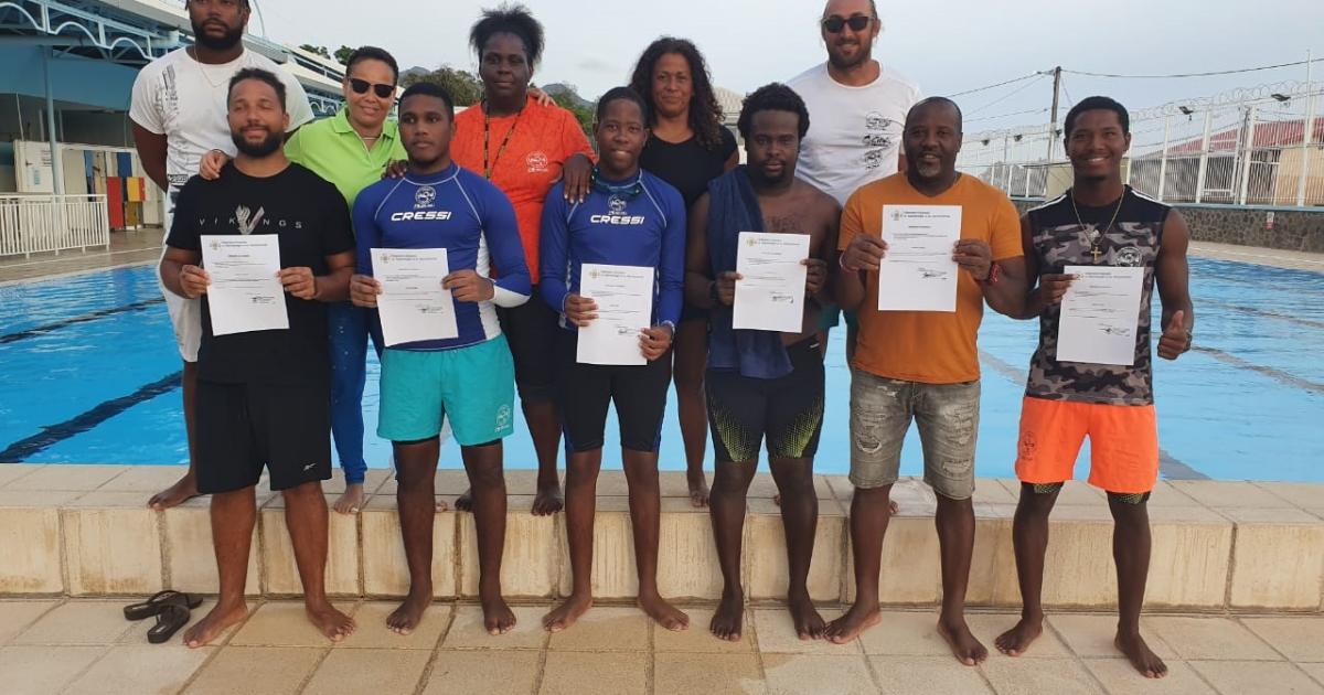     





10 nouveaux surveillants de baignades pour le comité départemental 




