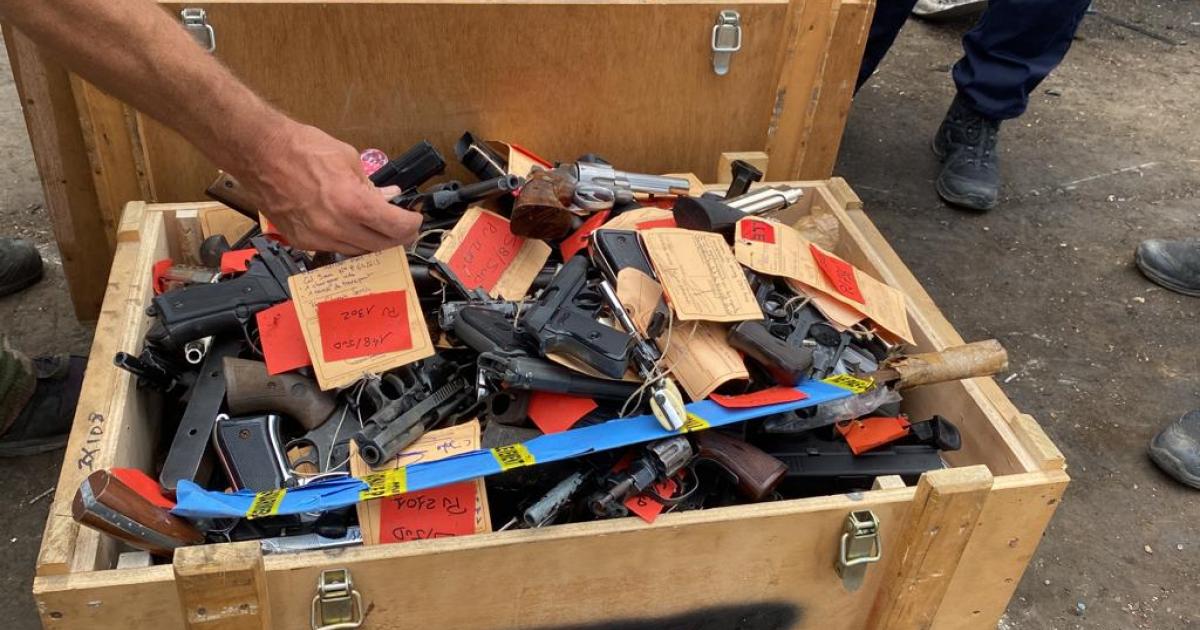 "Un jour sur deux on saisit une arme en Martinique"