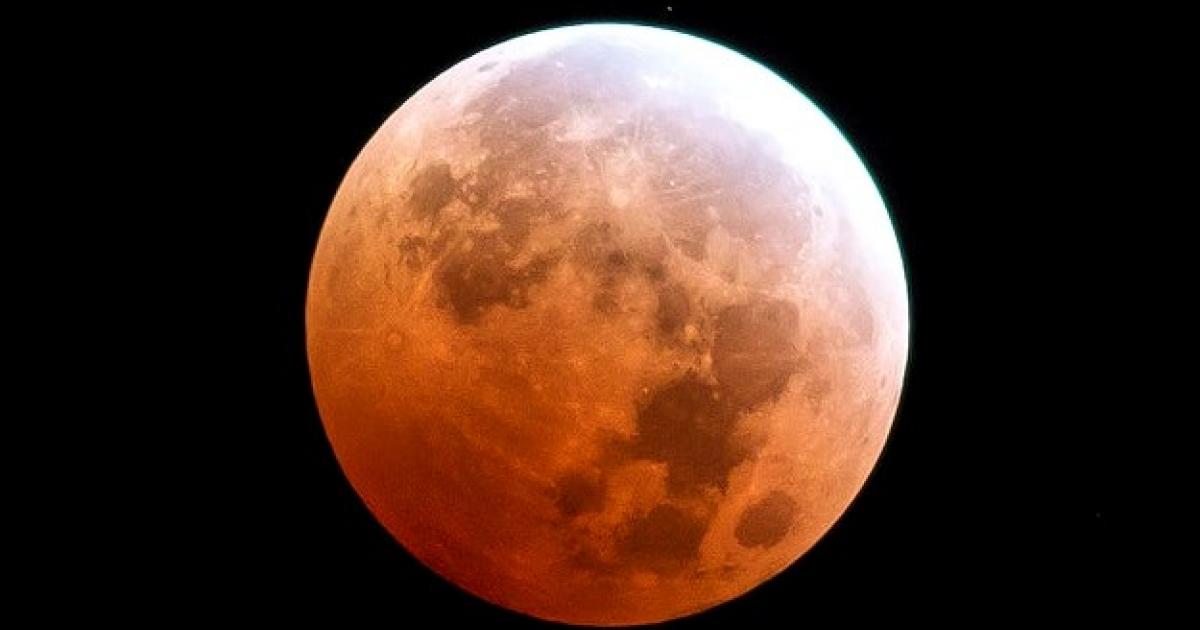 Une « super Lune » va éclairer la nuit