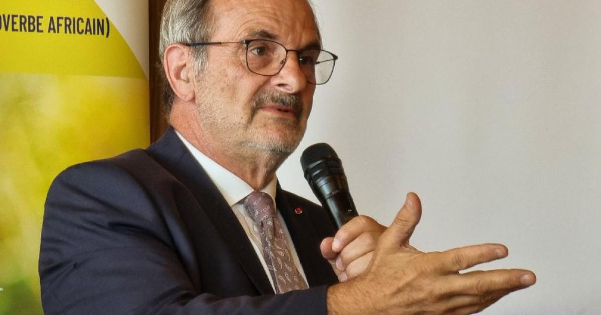     





Jean-François Carenco face aux présidents des MEDEF ultramarins




