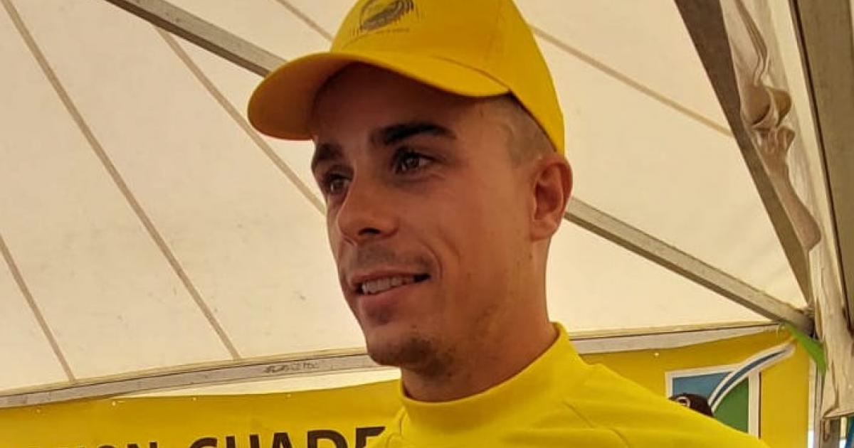     





Tour cycliste 2022 : G. Dauschy remporte l'étape de La Désirade et endosse le maillot jaune 




