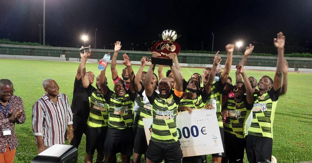     





Le Golden Lion remporte son 3ème Trophée Yvon Lutbert




