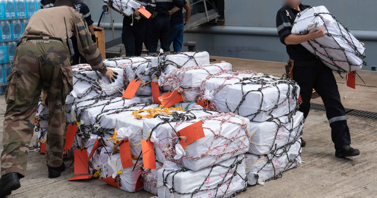 Saisie record de cocaïne aux Antilles : plus de 10 tonnes interceptées sur un chalutier