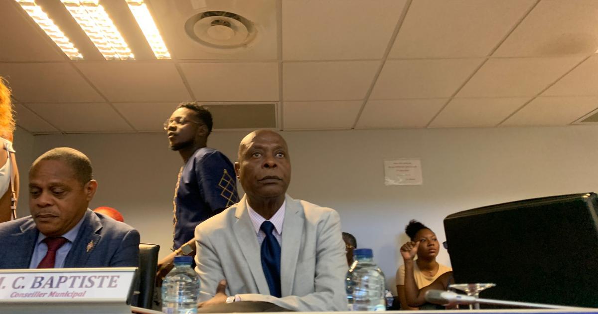 Franck Baptiste devient le nouveau maire de Sainte-Anne à la surprise générale