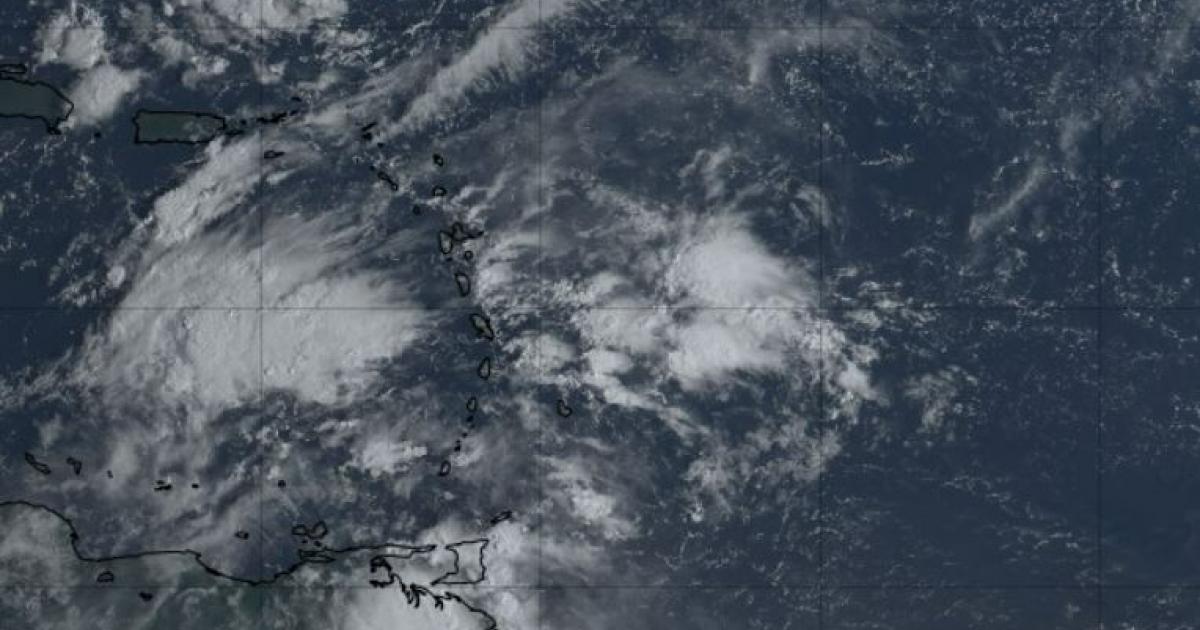     





Bien arrosée cette nuit, la Guadeloupe est toujours en vigilance jaune ce matin




