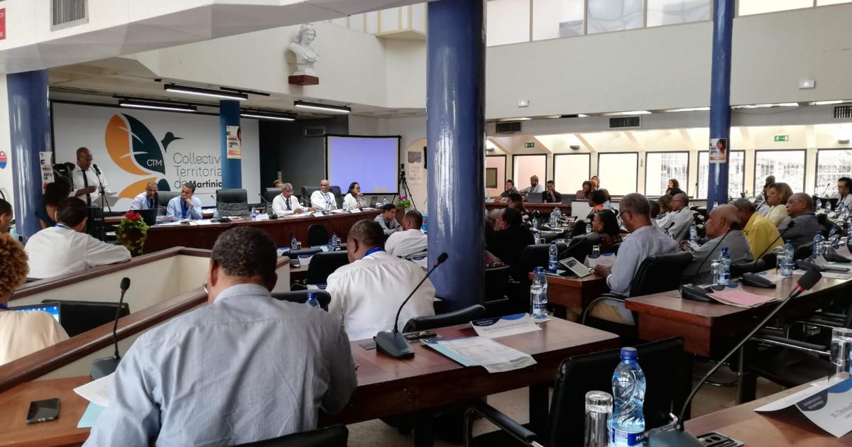 Le congrès des élus de Martinique se poursuit