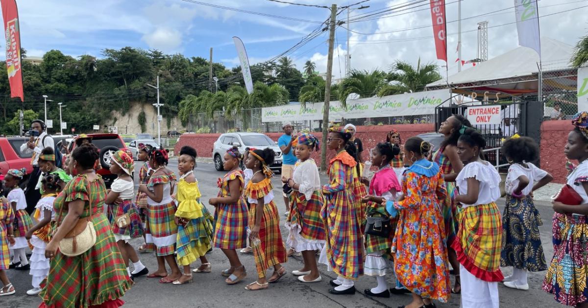 Les tenues traditionnelles à l’honneur à Roseau