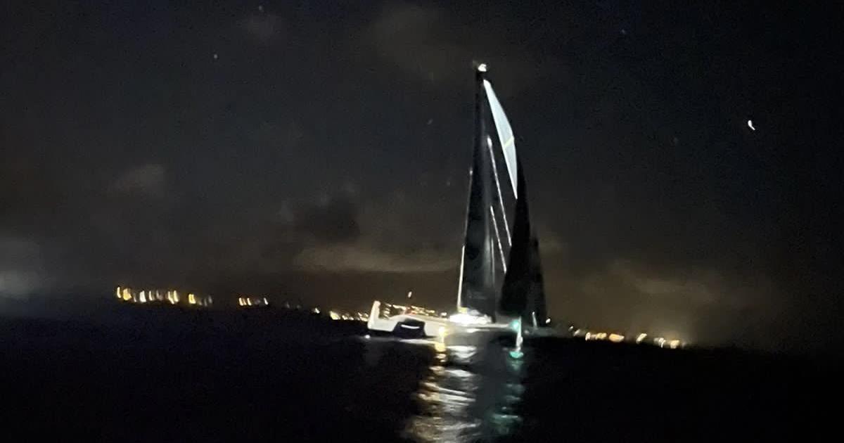 Route du Rhum : arrivée imminente de Charles Caudrelier à bord du Maxi Edmond de Rothschild